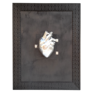 Secrets in the Heart – Cuore Anatomico Argento.